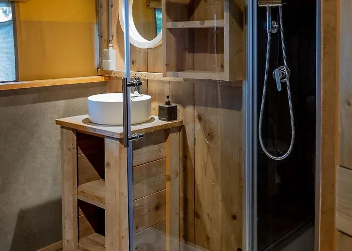 Роскошный шатер Hoeve Linnerveld Xl